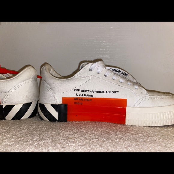 Authentic Off-White sneakers - Picture 5 of 7